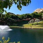 Elviria Hills Living Ξενοδοχείο με διαμερίσματα