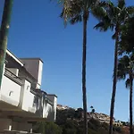 Elviria Hills Living