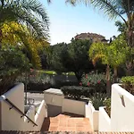 Elviria Hills Living Ξενοδοχείο με διαμερίσματα