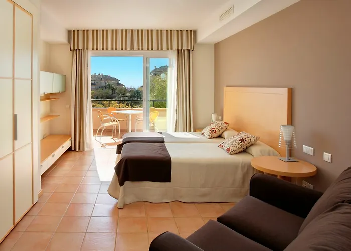 Elviria Hills Living 아파트호텔 마르베야