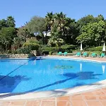 Elviria Hills Living 아파트호텔 마르베야