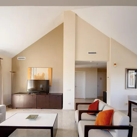 Elviria Hills Living Apartahotel