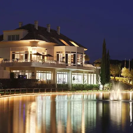 Elviria Hills Living Apartahotel 3*