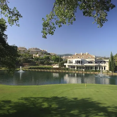 Elviria Hills Living Apartahotel 3*