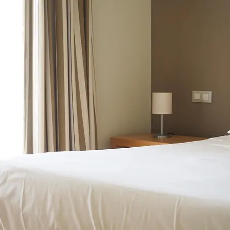 Elviria Hills Living