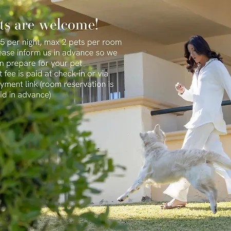 Elviria Hills Living 公寓式酒店