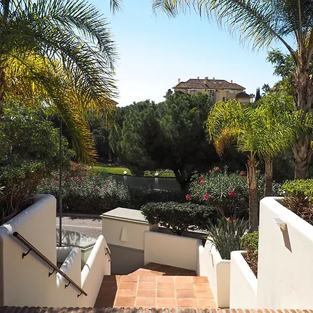 Elviria Hills Living Aparthotel