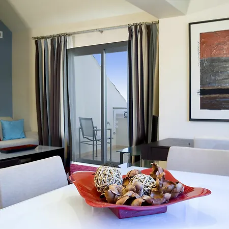 Aparthotel Elviria Hills Living 3*