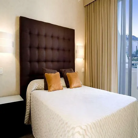 Elviria Hills Living 3* 마르베야