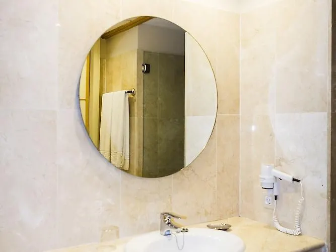 Elviria Hills Living 3*