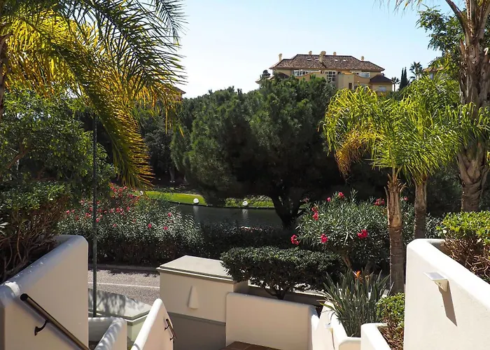 Elviria Hills Living מלון דירות