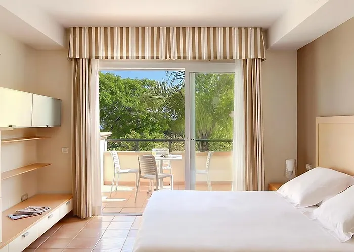 Elviria Hills Living מלון דירות 3*