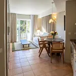 Elviria Hills Living 3* Marbella