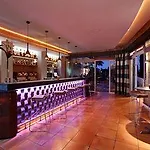 Elviria Hills Living