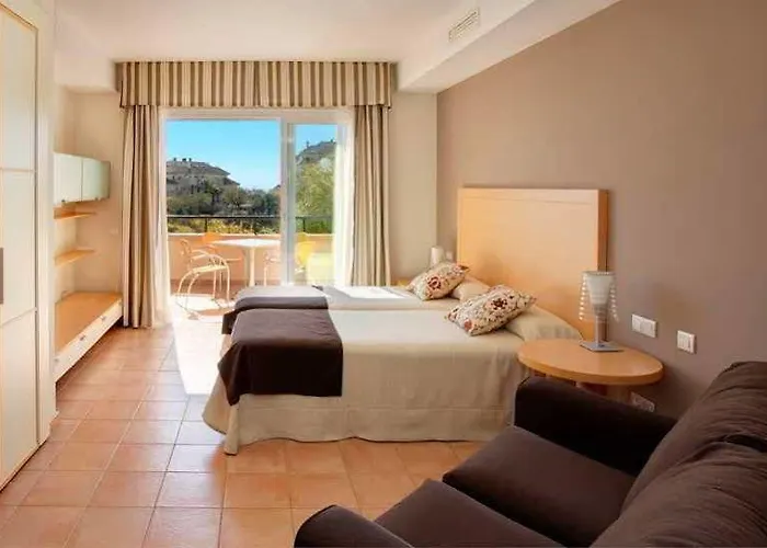 מלון דירות Elviria Hills Living