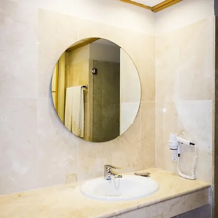 Elviria Hills Living 3*