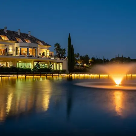 Aparthotel Elviria Hills Living 3*