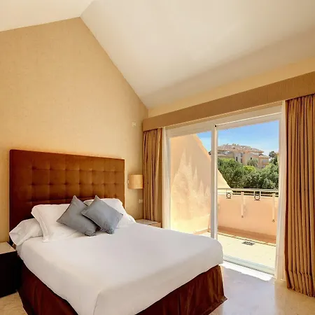 Aparthotel Elviria Hills Living Marbella