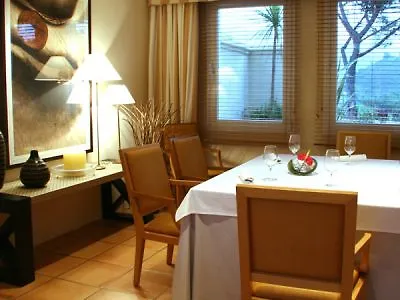 Elviria Hills Living 3* マルベーリャ