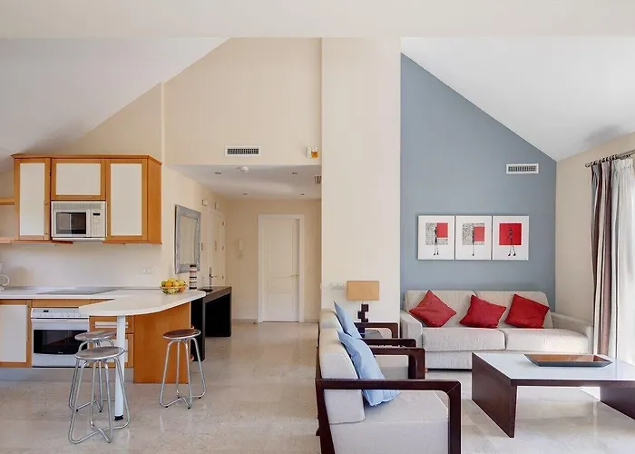 Elviria Hills Living 3* Марбелья