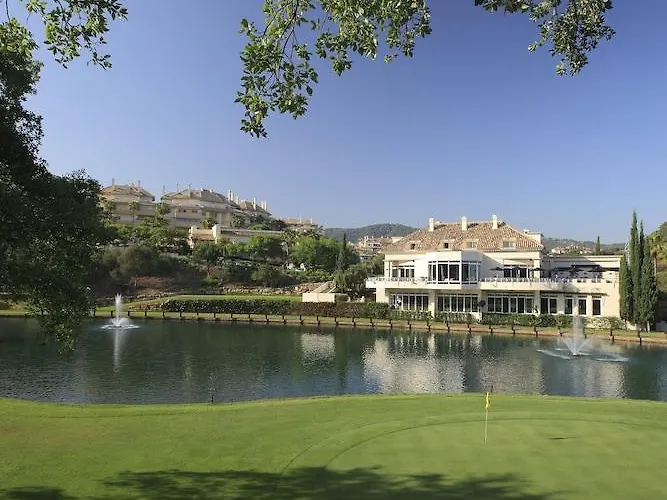 Elviria Hills Living Апарт-готель 3*