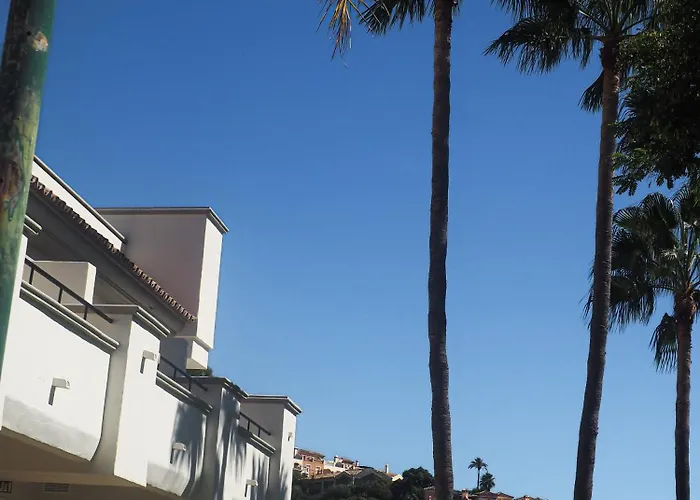 Elviria Hills Living